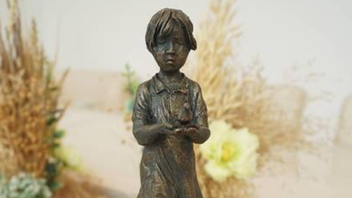 В Абакане установят скульптуру от тувинского художника Шолбана Тарачи