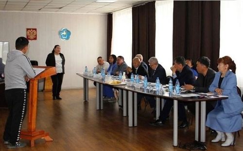 Тывада «Агромотиватор», «Агростартап» төлевилелдерниң киржикчилерин тодарадып турар