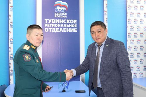 Участники СВО из Тувы принимают участие в предварительном голосовании «Единой России»