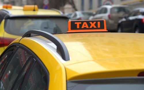 Водителям с судимостью запретят работать в такси и на пассажирском транспорте