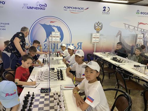 Команда лицея №15 города Кызыл защищает честь Тувы в финале "Белой ладьи"