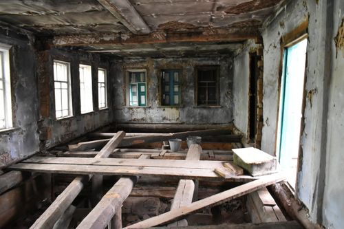 В историко-краеведческом музее им. Сафьяновых Пий-Хемского района продолжается капитальный ремонт