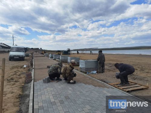 Озеро Дус-Холь обновляется