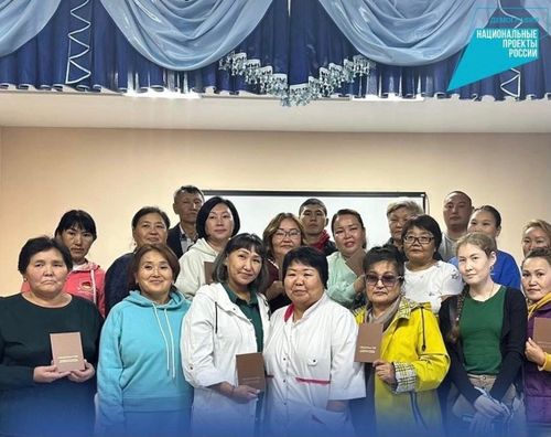 Неравнодушных жителей Тувы приглашают обучиться по программе «Помощник по уходу»