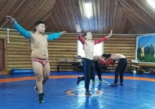 Хадыңның шыырак элээди мөгези – Бай-Кара Монгуш