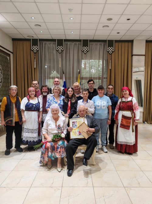 В Кызыле чествовали «золотых» юбиляров