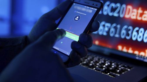 В Госдуме рассказали о новой схеме обмана пенсионеров мошенниками