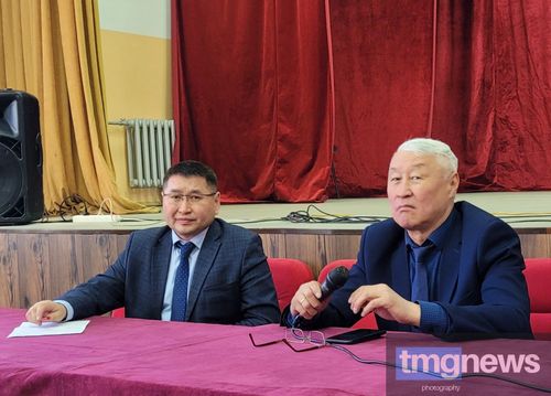 Жители Эрзинского района ознакомились с отчетом Правительства Республики Тыва за 2022 год