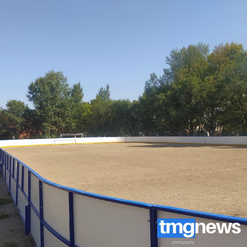 Продолжается строительство хоккейной коробки благодаря гранту в размере 1 700 000 рублей