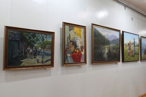 В Доме художников открылась выставка «Осенний вернисаж»