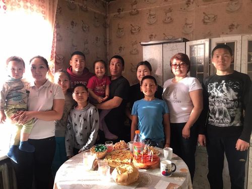 «От большой любви рождаются счастливые дети»: Интервью с Шончалай Кыргыс - многодетной мамой