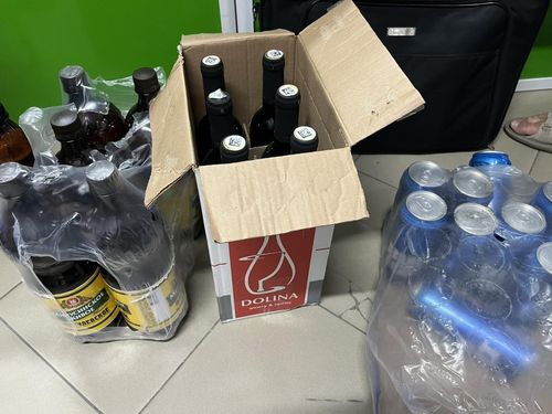 В Туве продолжается борьба с нелегальным оборотом алкоголя