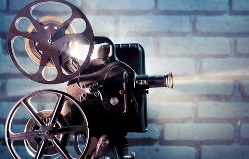 Сегодня - Международный день кино