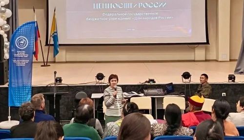«Херелдер» төлевилел аныяк салгалдың кижизидилгезин долгандыр ниитилелди каттыштырган