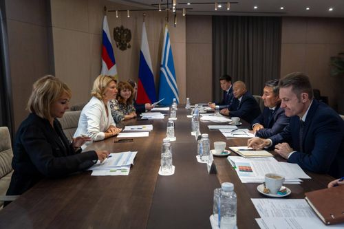 Глава Тувы встретился с министром сельского хозяйства России