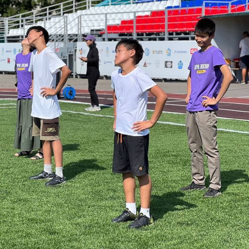 Волонтёры и правоохранители Тувы провели совместную утреннюю зарядку