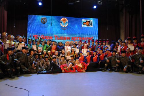 В Туве прошел гала-концерт «Байлак Тывам эртинези»