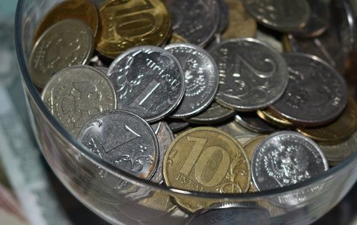 В Госдуме разрабатывают закон о заморозке выплат авторам-иноагентам