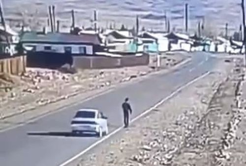 В Туве установили водителя, совершившего наезд на школьника