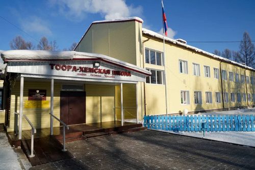 В селе Тоора-Хем продолжают восстанавливать энергоснабжение домохозяйств