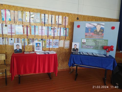 В школе села Эрзин открыли «Парту Героя» в честь погибшего участника спецоперации