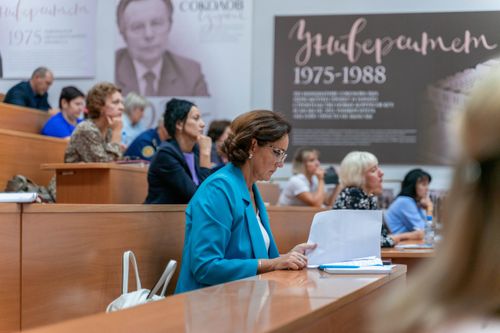 Руководители 24 школ Тувы проходят стажировку в рамках проекта «ЯпедКЛАСС»