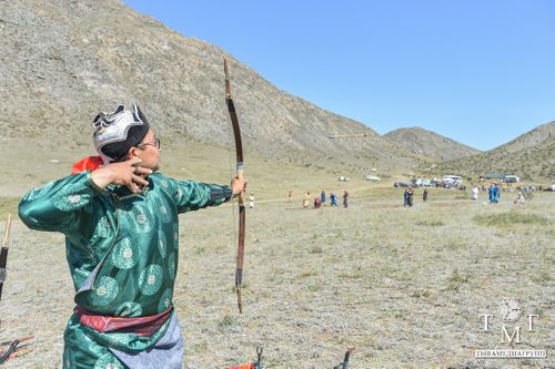 В Сут-Холе на праздновании 140-летия со дня восстания 60-ти богатырей выявили лучших лучников