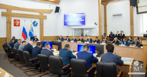 В Правительстве Тувы прошло заседание Республиканского Государственного Совета