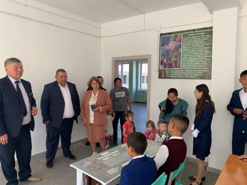 Школа села Эйлиг-Хем присоединилась к Всероссийской образовательной акции «Парта Героя»