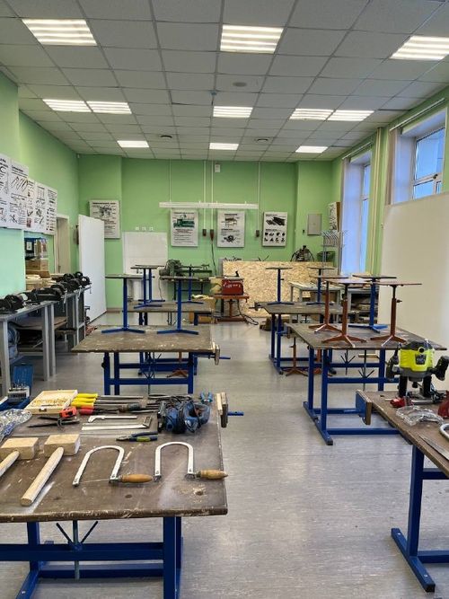 Более 100 школ Тувы получили современное оборудование для кабинетов труда и ОБЗР в рамках федерального проекта