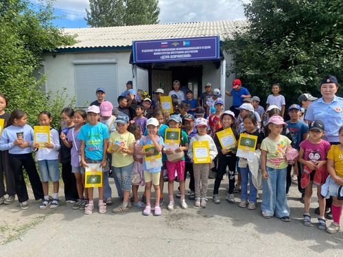 ️В Дзун-Хемчикском районе сотрудники Госавтоинспекции провели акцию «Внимание пешеход!»