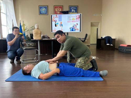 «Готов к санитарной обороне»: единороссы Тувы провели мастер-класс в Тандинском районе