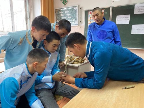 Школы с.Тоора-Хем и Суг-Аксы получили гранты