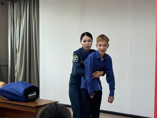 В Гослицее Тувы прошел мастер-класс по оказанию первой помощи