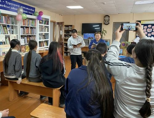 Уран чогаалдың салым чаяанныглары – сүт-хөлчүлер