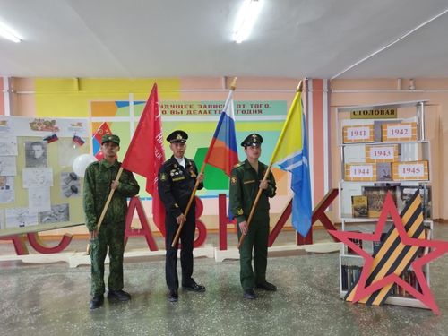 В образовательных учреждениях Тувы прошли памятные мероприятия, приуроченные к 9 Мая