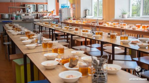 Более 26 тысяч школьников в Туве обеспечены бесплатным горячим питанием