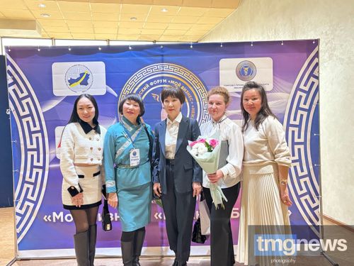 В столице Тувы прошел первый международный женский форум «Мой бизнес»: «Нежный бизнес»