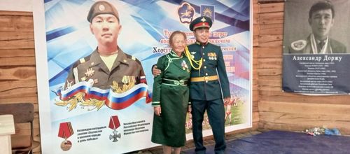 В селе Барлык почтили память героя СВО Аржаана Хомушку