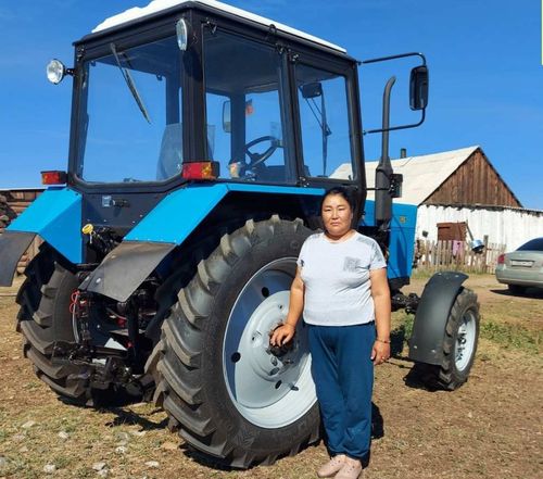Многодетная семья чабанов из Дзун-Хемчика стала получателем гранта «Семейная ферма»