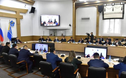 В Правительстве Тувы обсудили важные вопросы обеспечения работы ТЭК и культурных мероприятий
