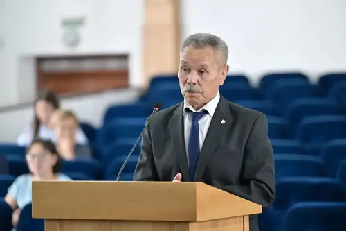 Владислав Ховалыг: «В Туве лесовосстановление проведено на 6267 гектарах»