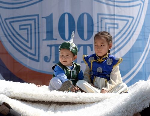 В Туве проживают почти 124 тысячи детей