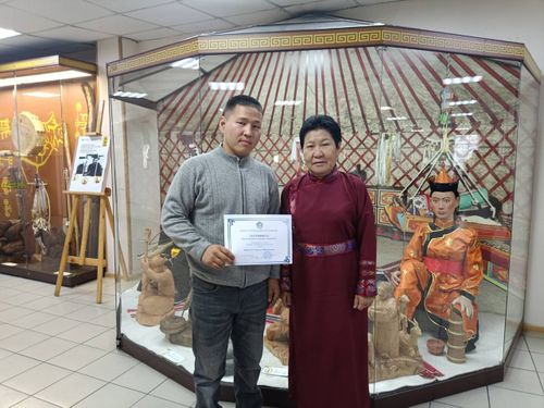 Мария Күжүгет – Тываның Улустуң чогаалчызы