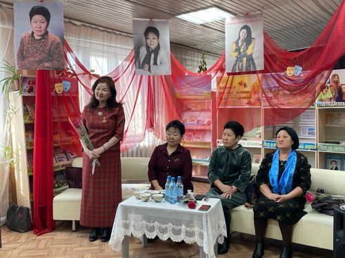 Театр – ынакшылым, идегелим, бүзүрелим