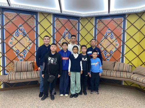 Пять школьников из Тувы сразятся во всероссийском турнире по шахматам