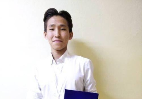 Артист балета из Тувы успешно выступил в Монголии