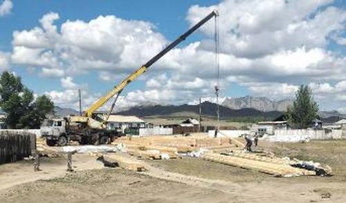 В Туве по механизму опережающего финансирования обновляются два объекта здравоохранения