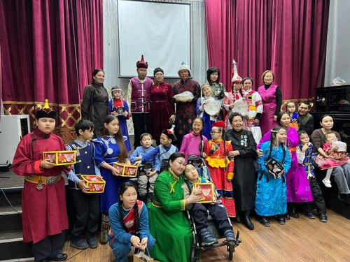 В Центре тувинской культуры провели Шагаа для особенных детей