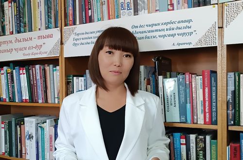 Два библиотекаря из Тувы представят республику в финале конкурса Библиотекарь года